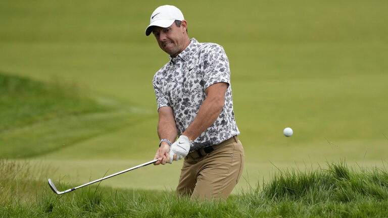 US Open 2022: Rory McIlroy somehow saves par on 5th hole as he begins to build momentum